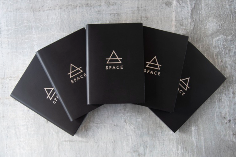 Acuto Corporate Branded Gift