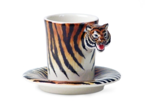An exceptional awesome ceramic by Blue Witch. With their beautiful stripes, the Tiger is probably the most recognisable of all the big cats and is indeed the largest.
