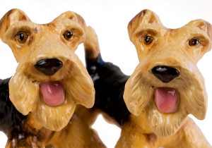 Airedale Terrier Cruet Set