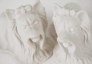 A pretty Blue Witch ceramic depicting the courageous and spirited Yorkshire Terrier. This feisty little breed hails from the north of England and is a working dog bred specifically for hunting vermin in factories.