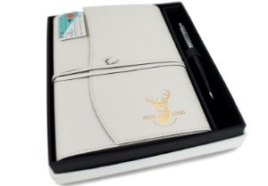 Picture of Journalista A5 Refillable Journal